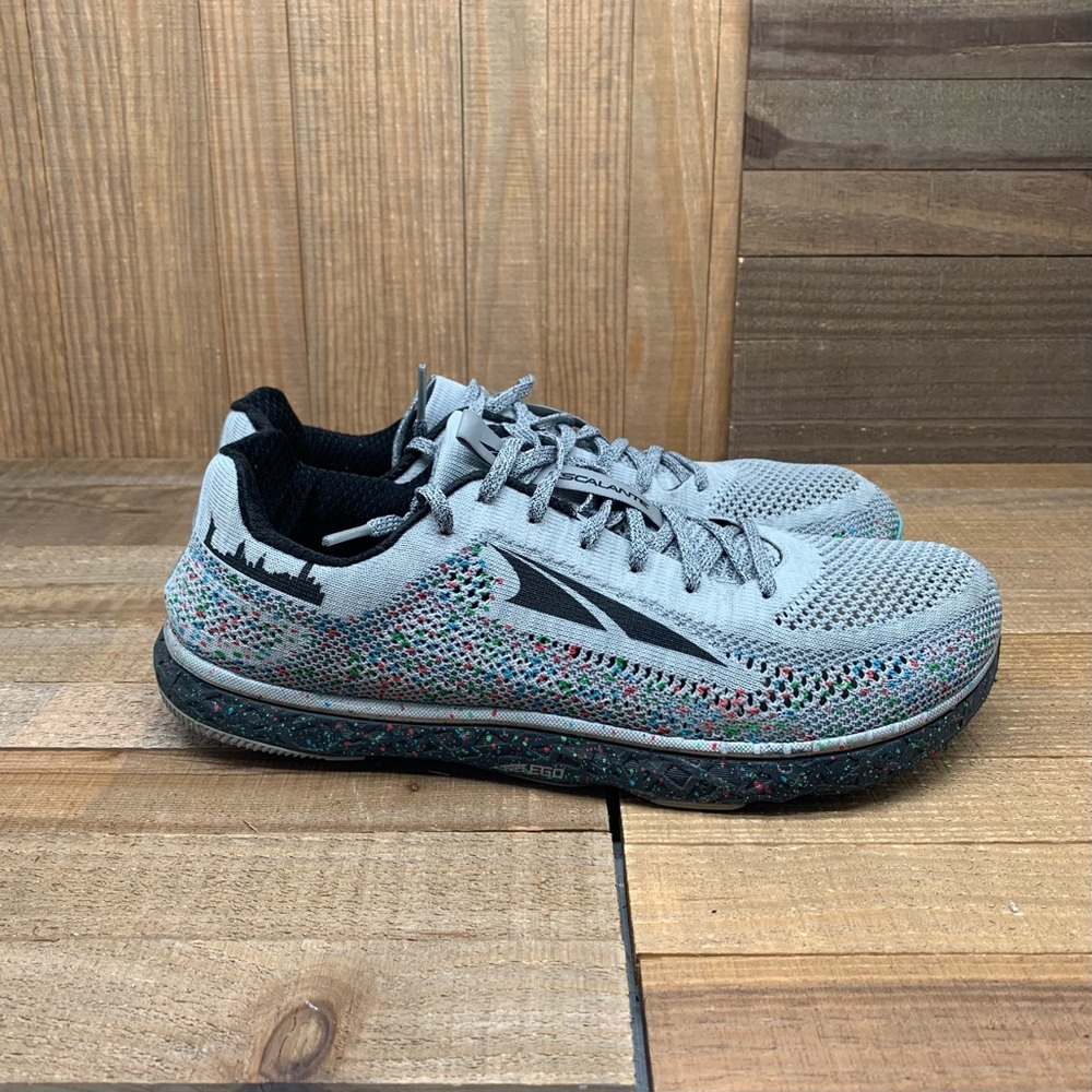 Altra Mens Escalante Racer Running Shoes Gray 12M